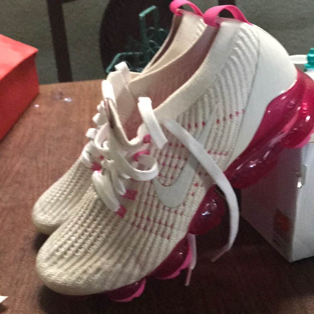 W/AIR VAPORMAX FLYKNIT 3